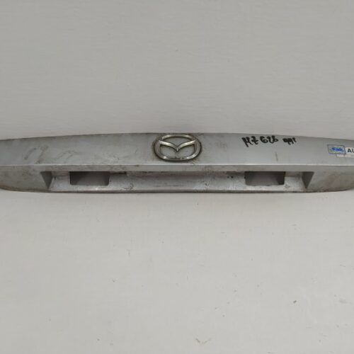 Накладка подсветки номера Mazda 626 1997