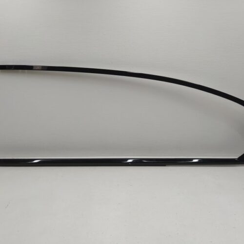 Молдинг двери задней левой BMW 7 G11/G12 (2015-2019) 2015